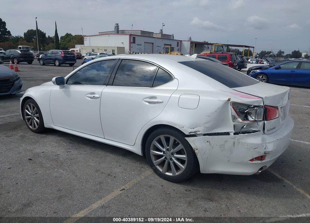 2009 LEXUS IS 250 VIN: JTHBK262695088686