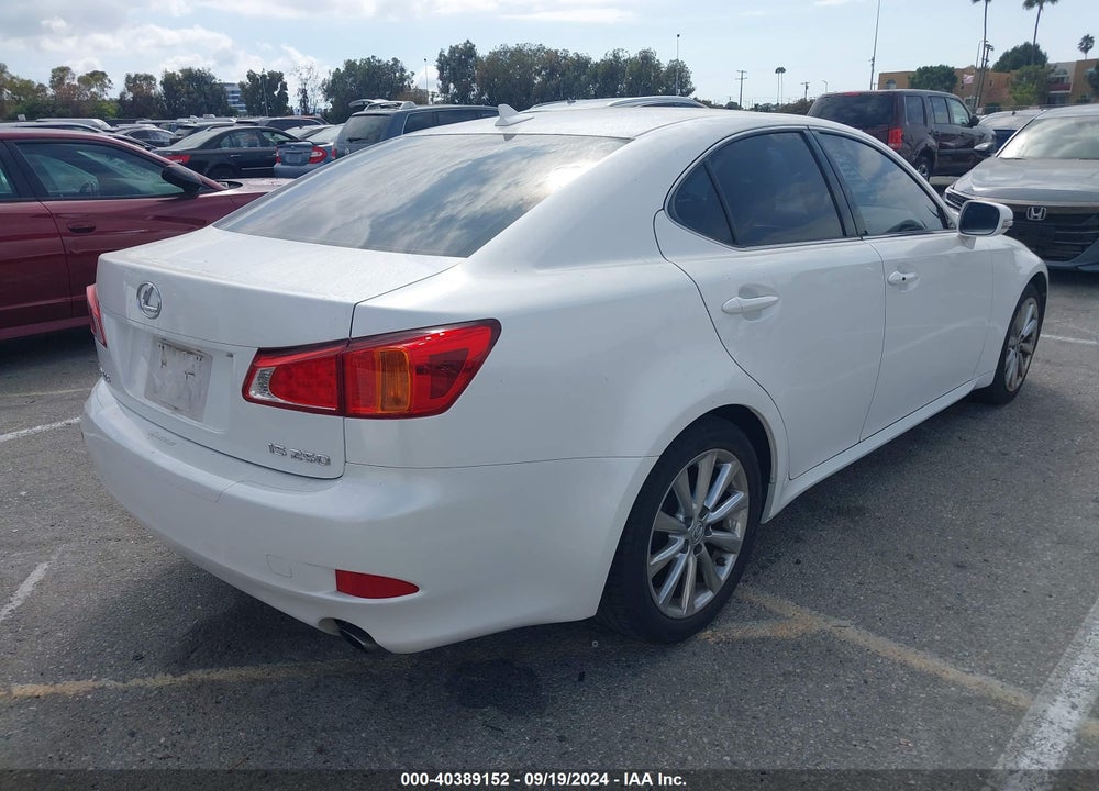 2009 LEXUS IS 250 VIN: JTHBK262695088686