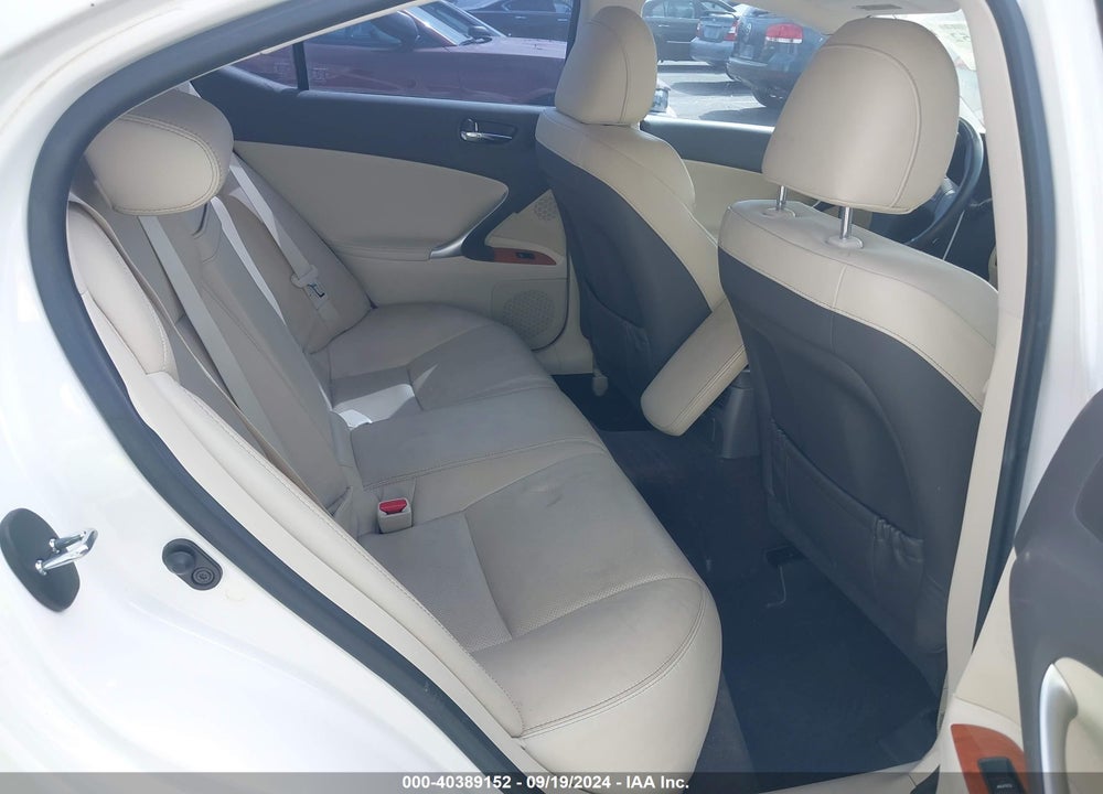 2009 LEXUS IS 250 VIN: JTHBK262695088686