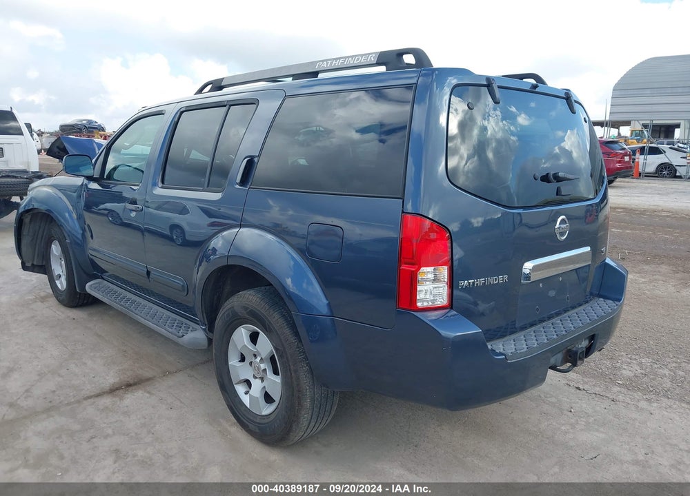 2005 NISSAN PATHFINDER SE VIN: 5N1AR18U25C760908