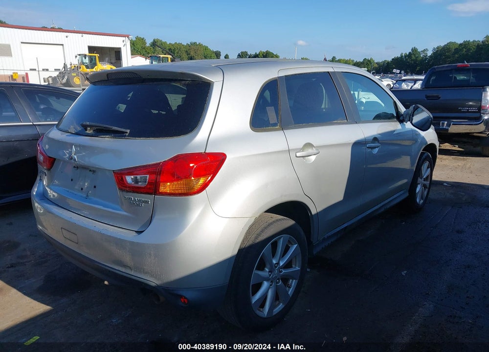 2013 MITSUBISHI OUTLANDER SPORT ES VIN: 4A4AP3AU7DE015308
