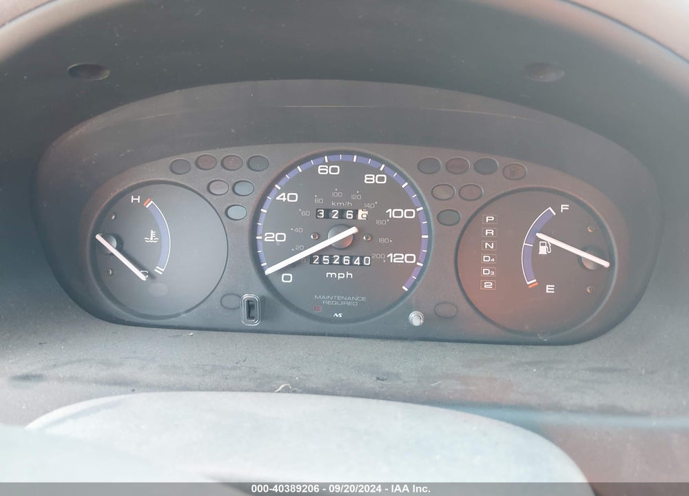 2000 HONDA CIVIC VALUE PACKAGE VIN: 2HGEJ6615YH590016