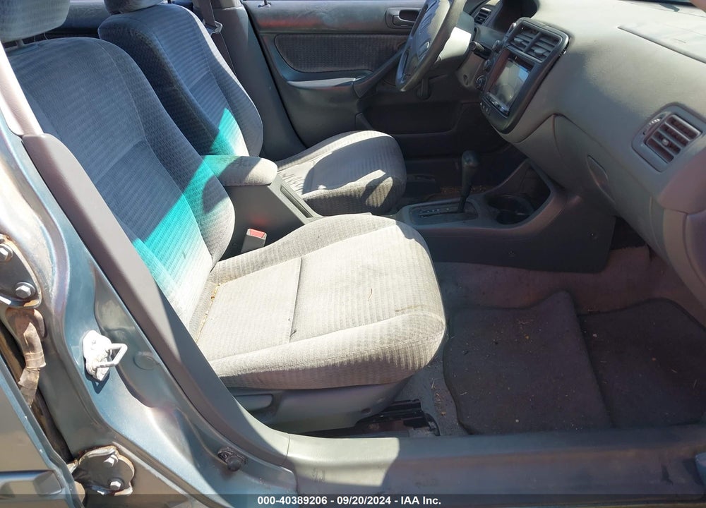 2000 HONDA CIVIC VALUE PACKAGE VIN: 2HGEJ6615YH590016