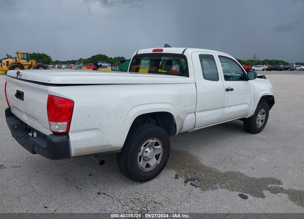 2017 TOYOTA TACOMA SR VIN: 5TFRX5GN8HX096223