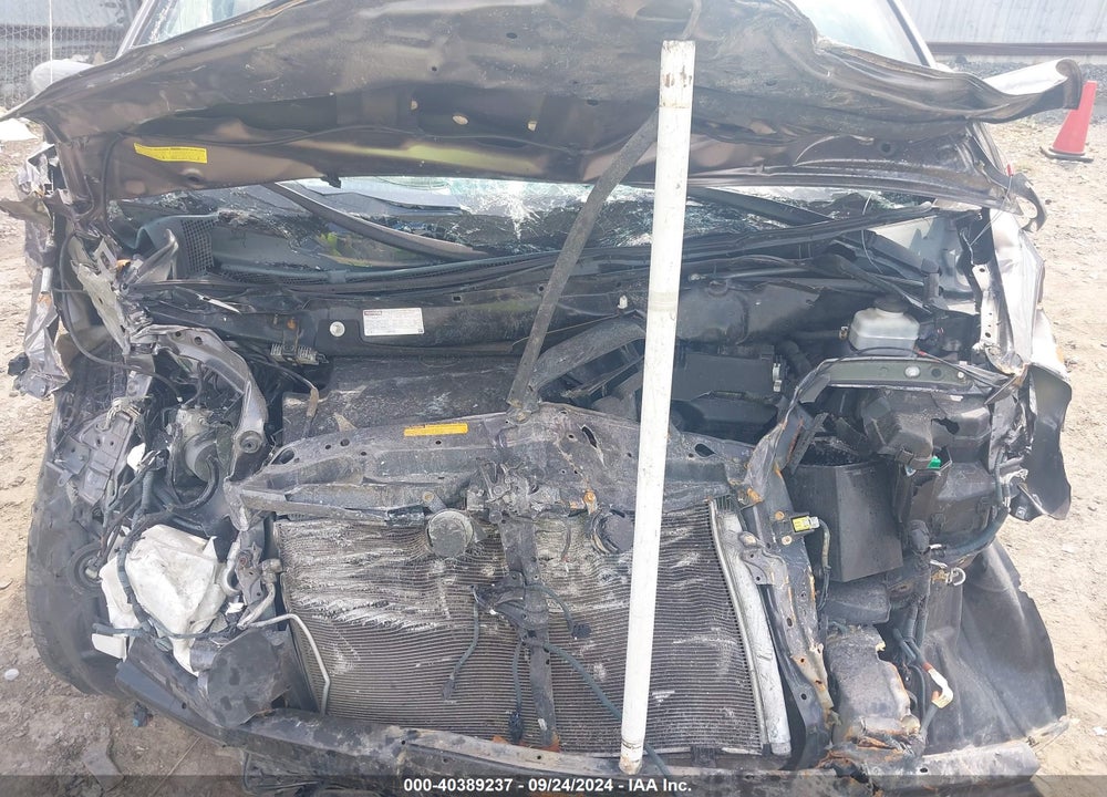 2011 TOYOTA SIENNA XLE V6 VIN: 5TDYK3DC8BS009032