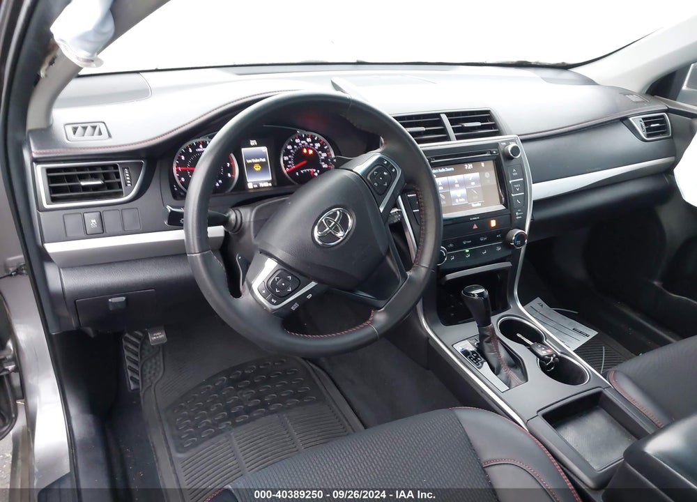 2017 TOYOTA CAMRY SE VIN: 4T1BF1FK7HU393646