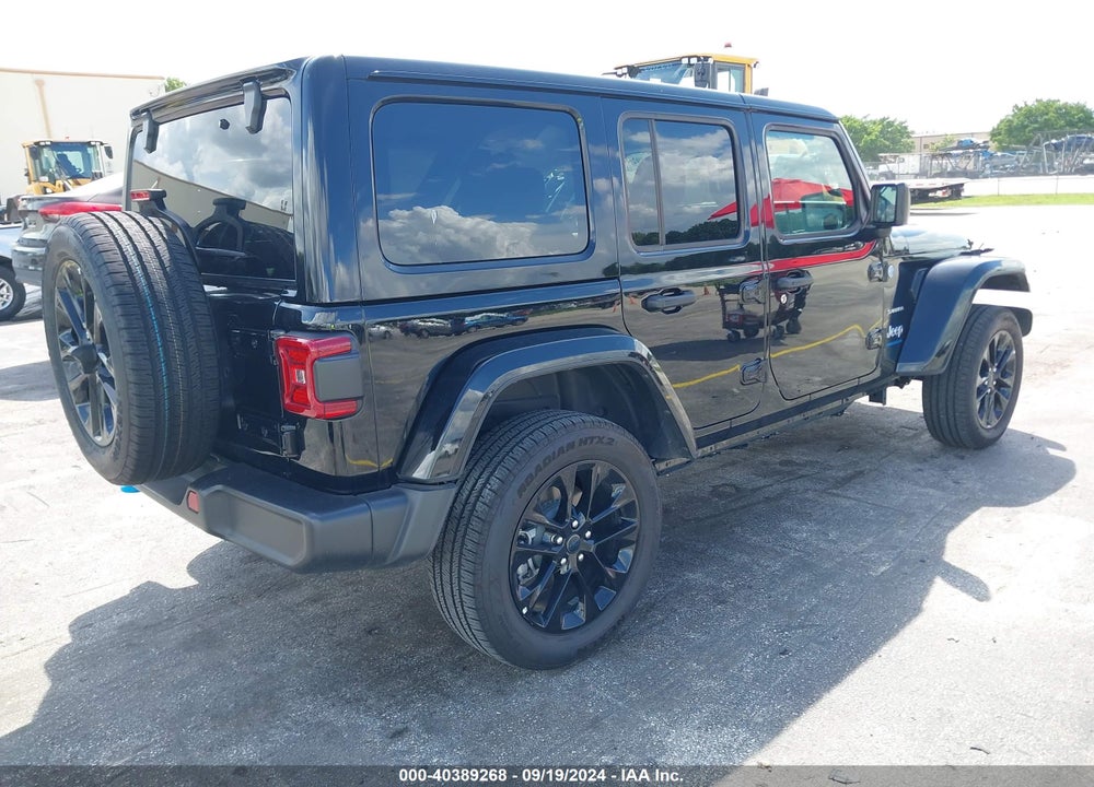 2024 JEEP WRANGLER 4XE SAHARA 4XE VIN: 1C4RJXP62RW235601