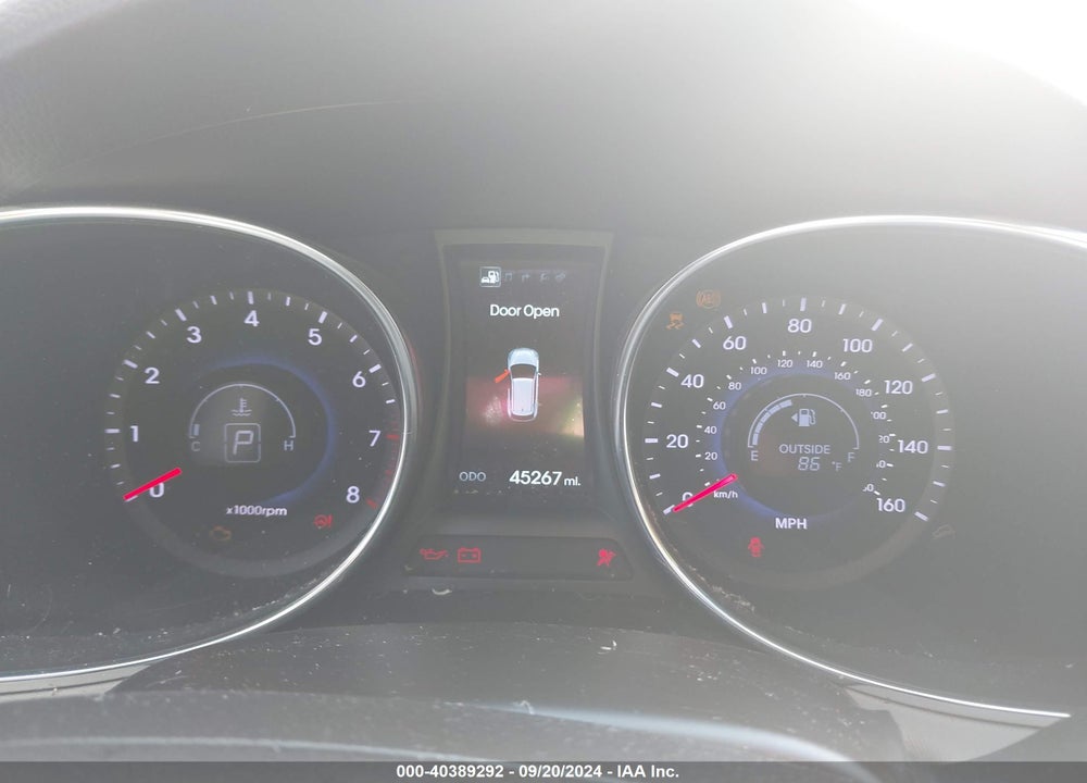 2015 HYUNDAI SANTA FE SPORT 2.4L VIN: 5XYZU3LBXFG239469