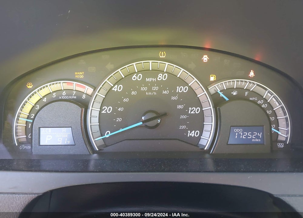 2013 TOYOTA CAMRY SE VIN: 4T1BF1FK2DU704202