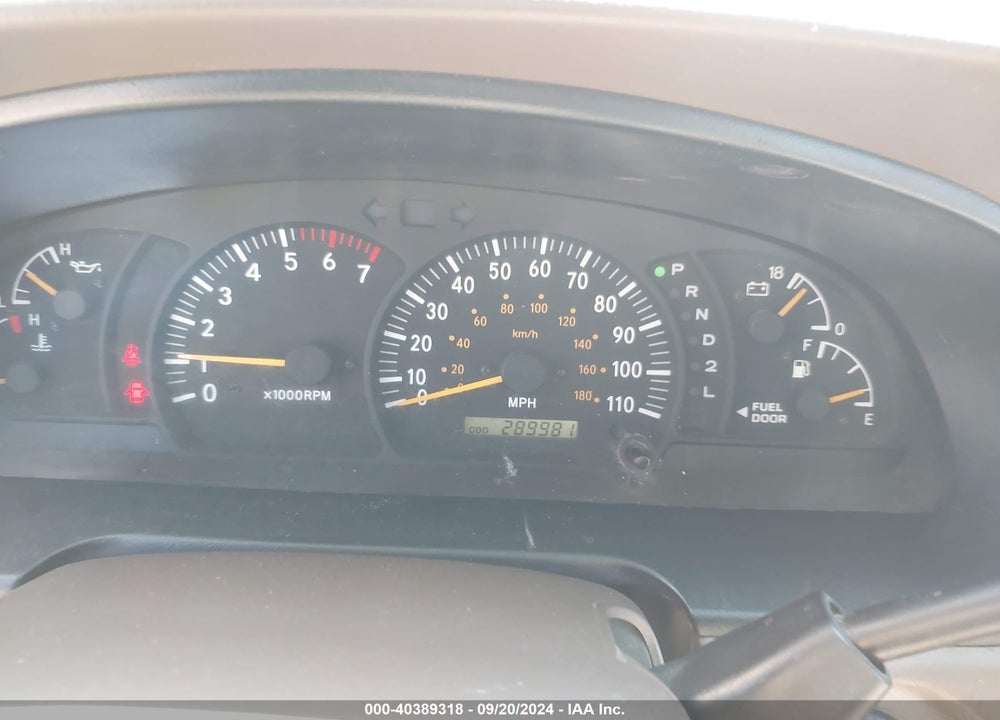 2002 TOYOTA TUNDRA SR5 V8 VIN: 5TBRT34162S288702