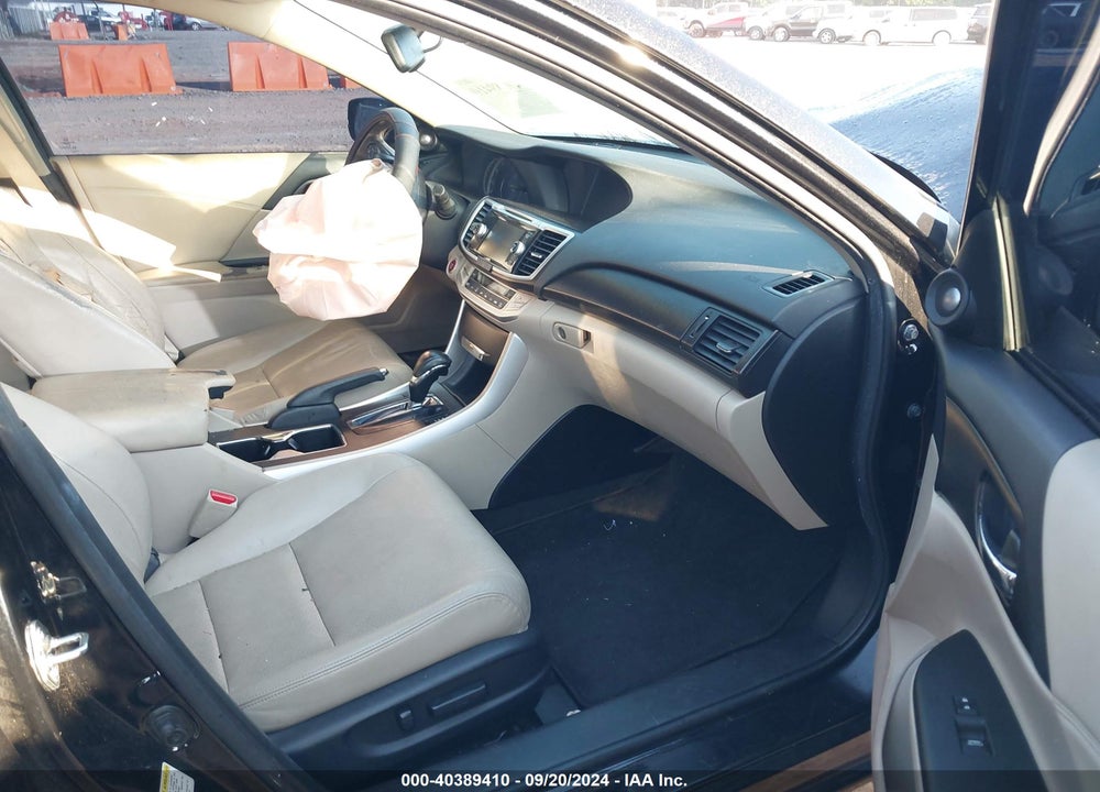 2015 HONDA ACCORD EX-L VIN: 1HGCR2F85FA248048