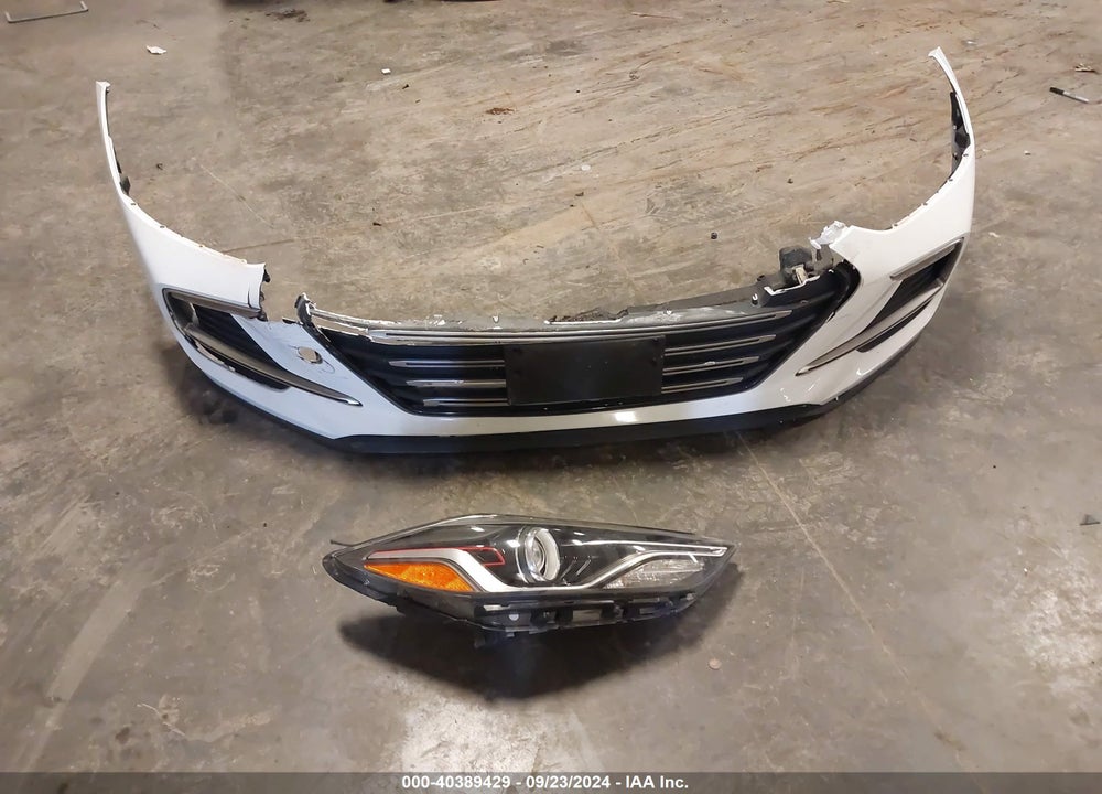 2018 HYUNDAI ELANTRA SPORT VIN: KMHD04LB3JU543158