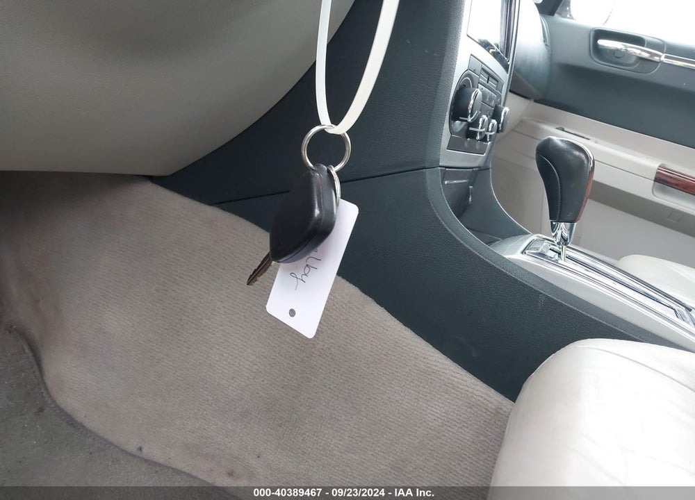 2005 CHRYSLER 300C VIN: 2C3AA63H65H632241