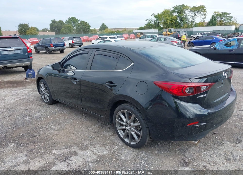 2018 MAZDA 3 TOURING VIN: 3MZBN1V3XJM255821