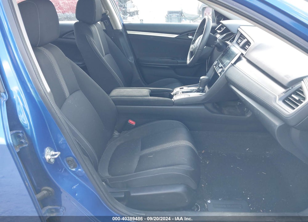 2017 HONDA CIVIC EX VIN: 2HGFC2F70HH557324
