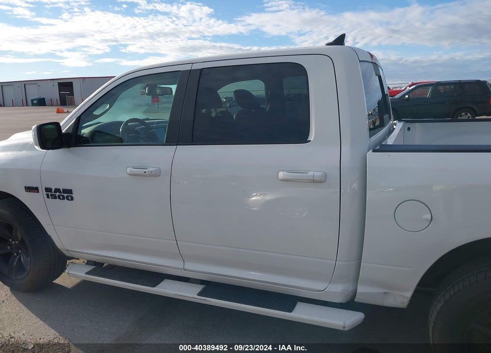 2017 RAM 1500 NIGHT 4X4 5'7 BOX VIN: 1C6RR7MT7HS831108