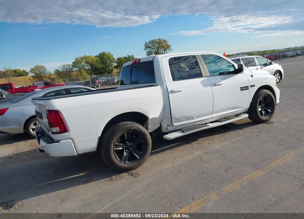 2017 RAM 1500 NIGHT 4X4 5'7 BOX VIN: 1C6RR7MT7HS831108