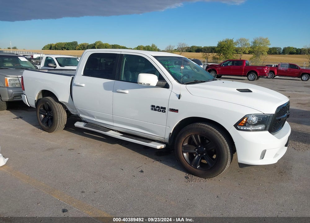 2017 RAM 1500 NIGHT 4X4 5'7 BOX VIN: 1C6RR7MT7HS831108