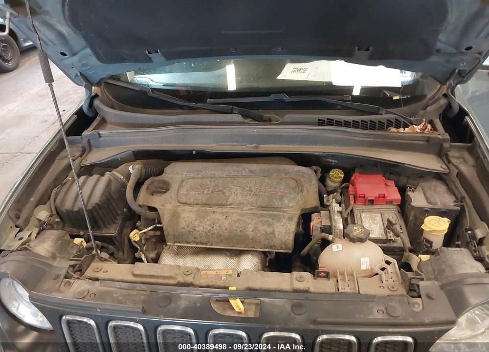 2018 JEEP RENEGADE LATITUDE 4X4 VIN: ZACCJBBB9JPJ33112