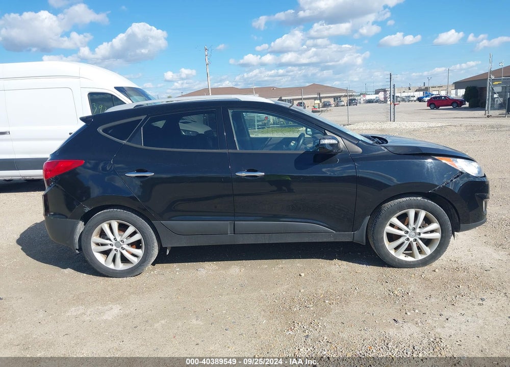 2013 HYUNDAI TUCSON LIMITED VIN: KM8JUCAC2DU693781