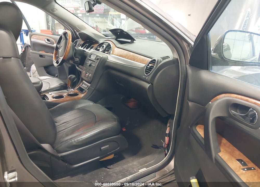2008 BUICK ENCLAVE CX VIN: 5GAEV13728J103529