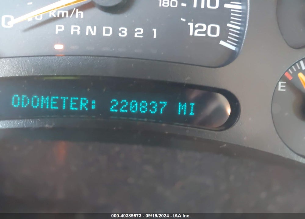 2003 CHEVROLET TAHOE LT VIN: 1GNEK13Z43J218819