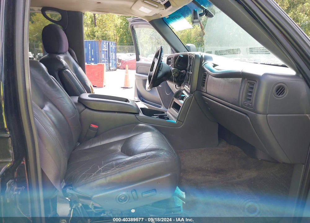 2003 CHEVROLET AVALANCHE 1500 VIN: 3GNEK13T73G139397