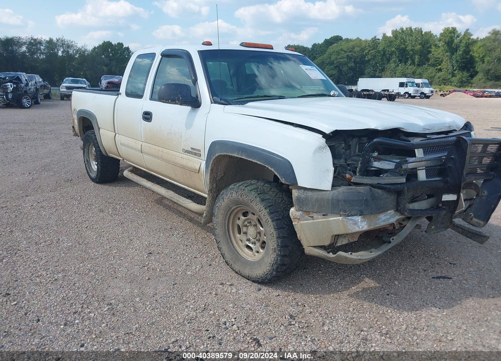 2003 CHEVROLET SILVERADO 2500HD LS VIN: 1GCHK29113E116481