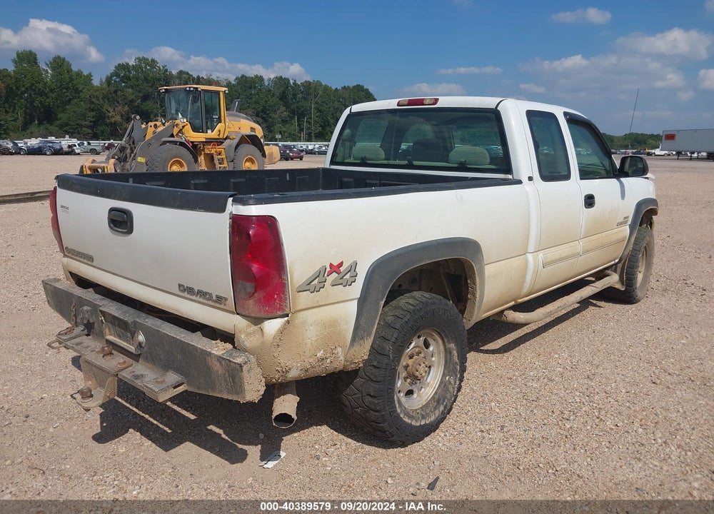 2003 CHEVROLET SILVERADO 2500HD LS VIN: 1GCHK29113E116481