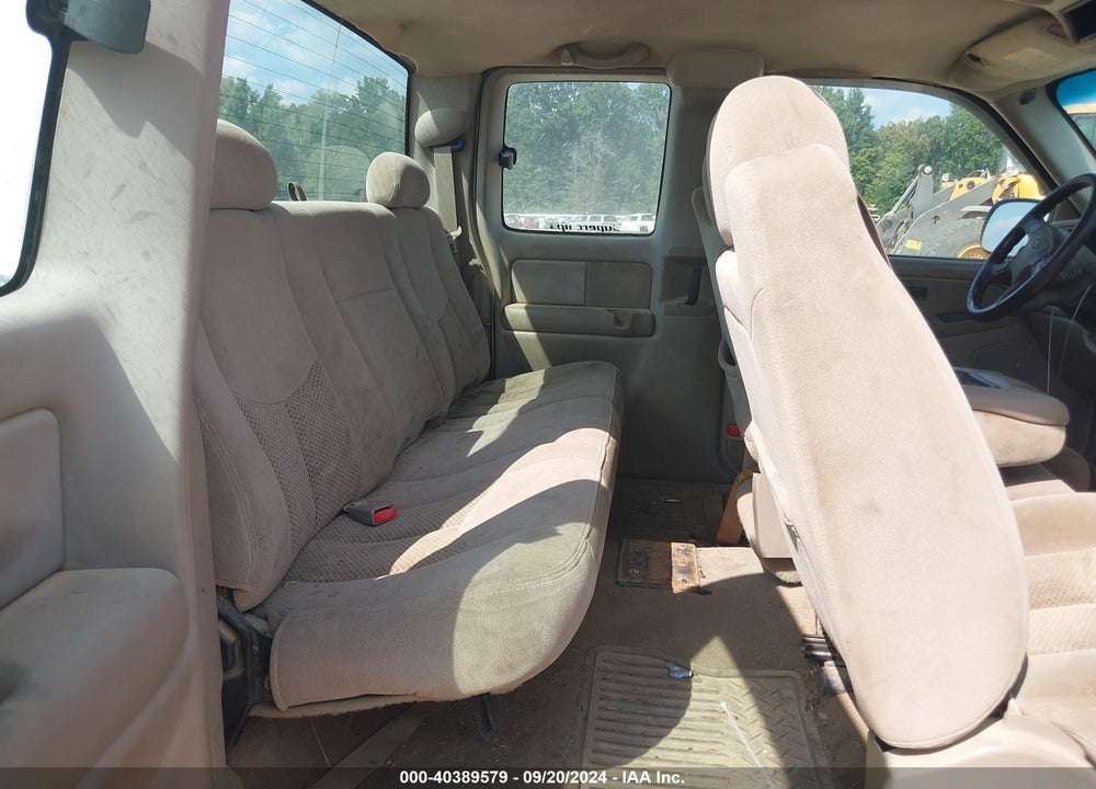 2003 CHEVROLET SILVERADO 2500HD LS VIN: 1GCHK29113E116481