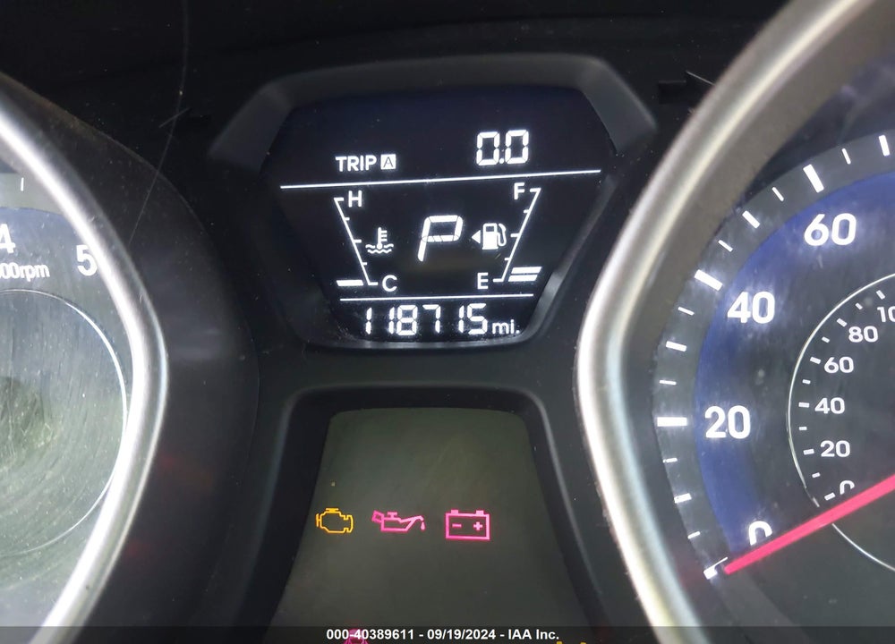 2016 HYUNDAI ELANTRA SE VIN: 5NPDH4AEXGH700021