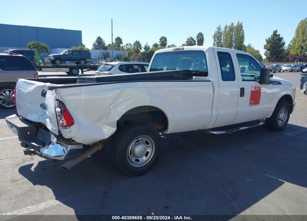2011 FORD F-250 XL VIN: 1FT7X2A63BEA05806
