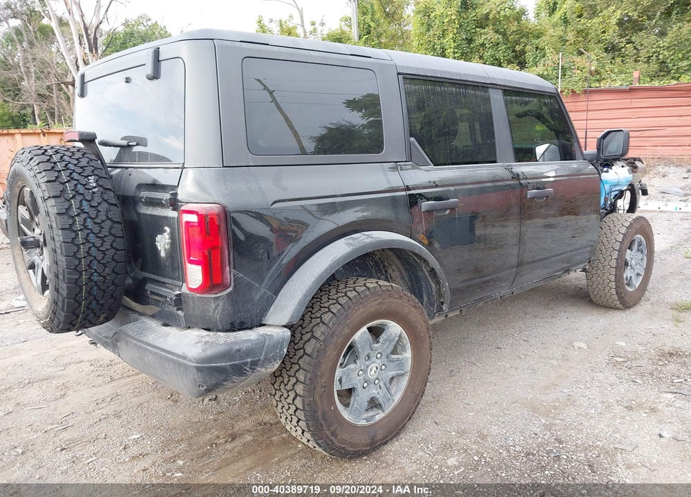 2024 FORD BRONCO BLACK DIAMOND VIN: 1FMDE1BH8RLA09242