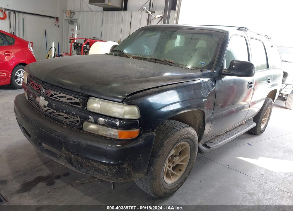 2001 CHEVROLET TAHOE LS/LT VIN: 1GNEK13T71R105344