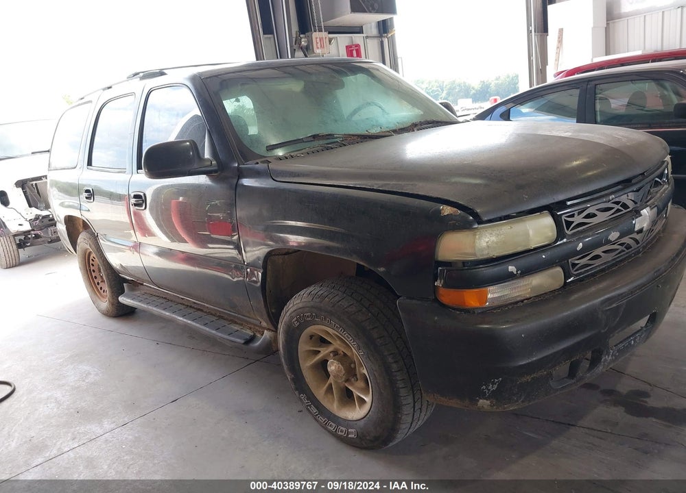 2001 CHEVROLET TAHOE LS/LT VIN: 1GNEK13T71R105344