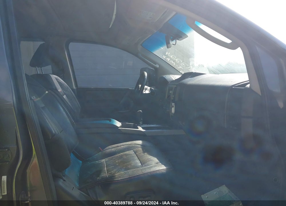 2011 NISSAN TITAN PRO-4X VIN: 1N6BA0EC2BN313224
