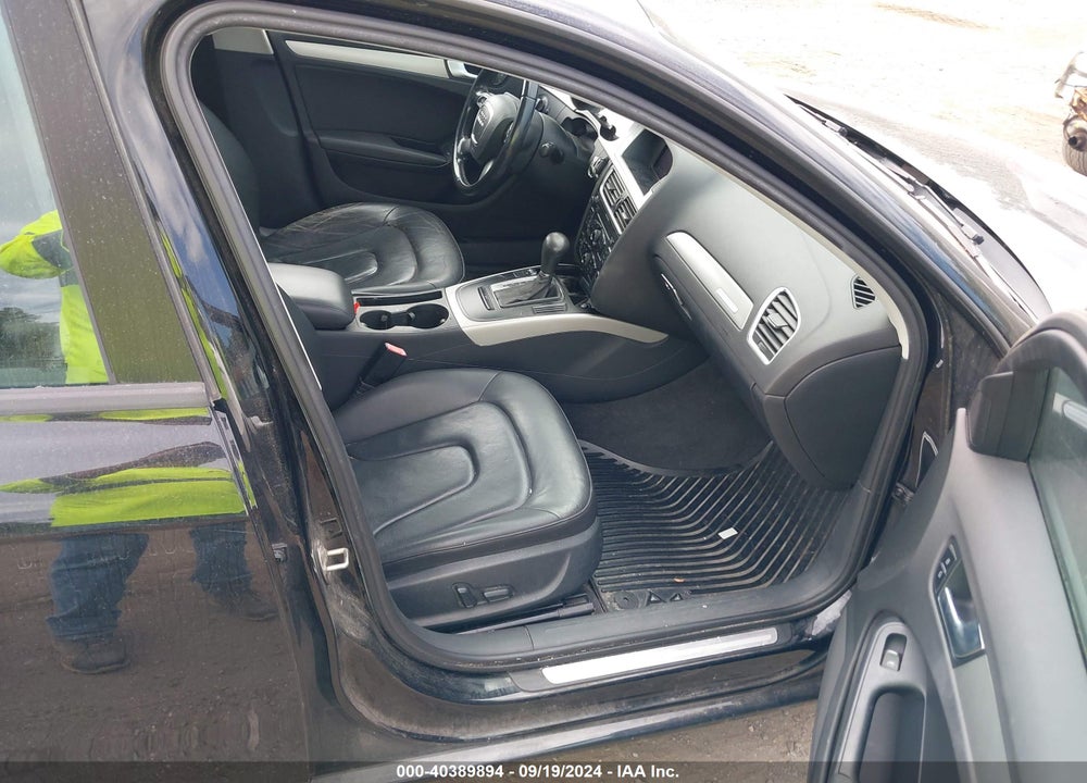 2011 AUDI A4 2.0T PREMIUM VIN: WAUBFAFL4BN032094