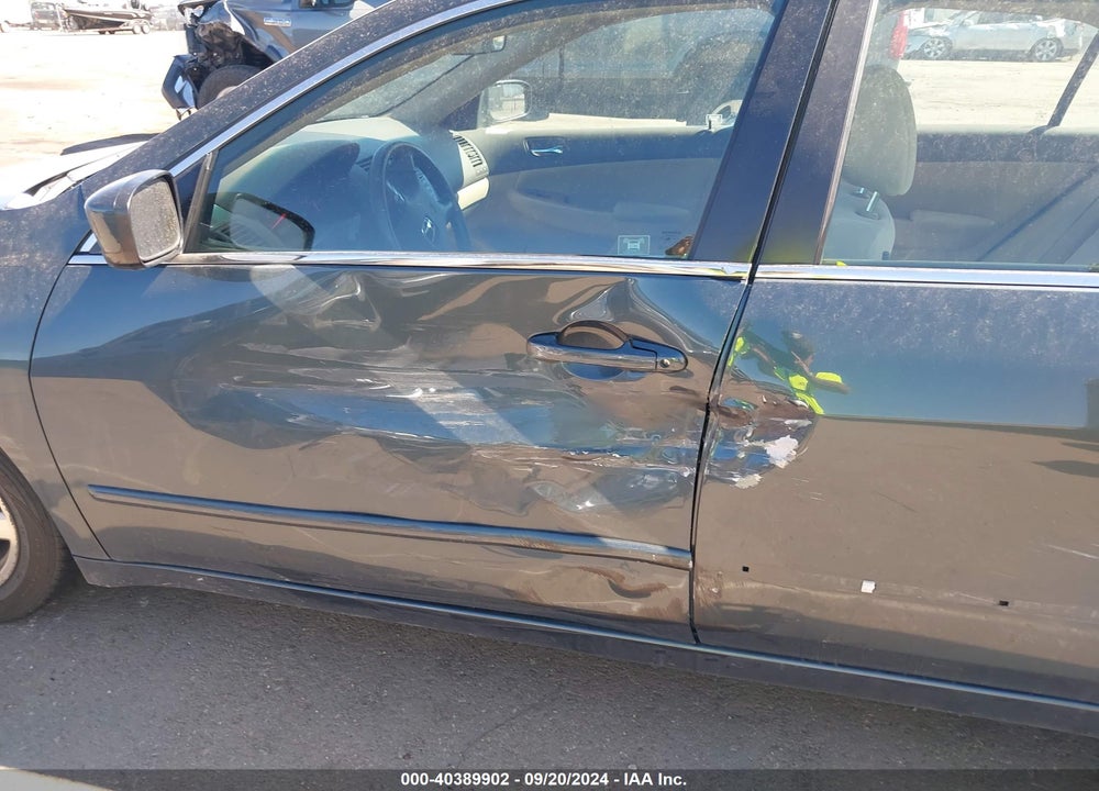 2004 HONDA ACCORD 2.4 EX VIN: 1HGCM56624A065167