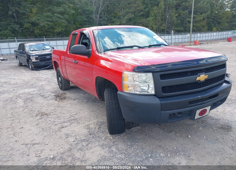 2011 CHEVROLET SILVERADO 1500 WORK TRUCK VIN: 1GCRKPE34BZ135199
