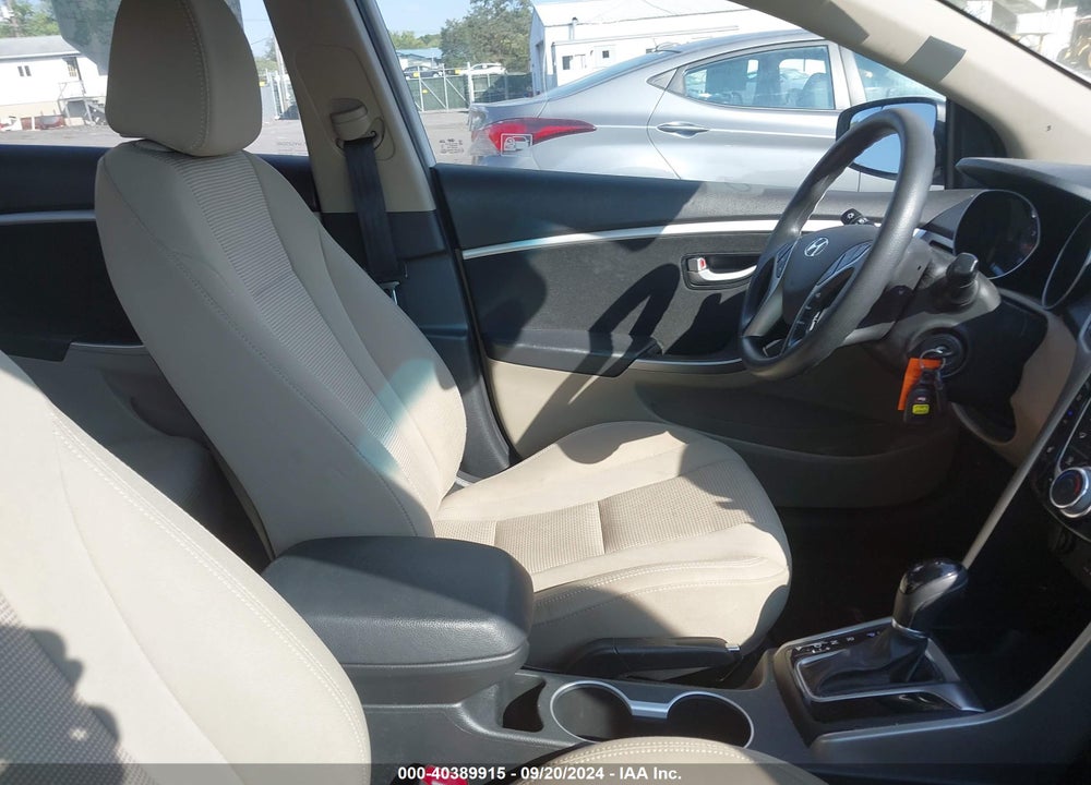 2014 HYUNDAI ELANTRA GT VIN: KMHD35LH7EU217984
