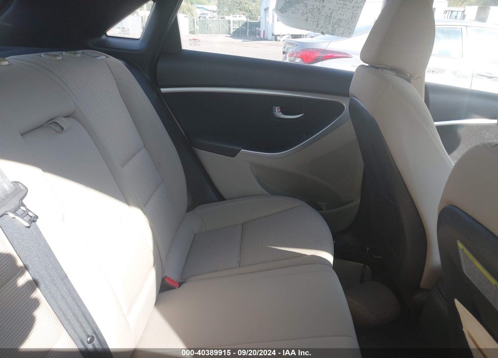 2014 HYUNDAI ELANTRA GT VIN: KMHD35LH7EU217984