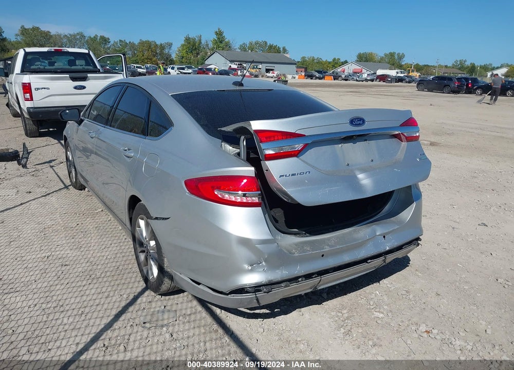 2017 FORD FUSION SE VIN: 3FA6P0HD4HR304866