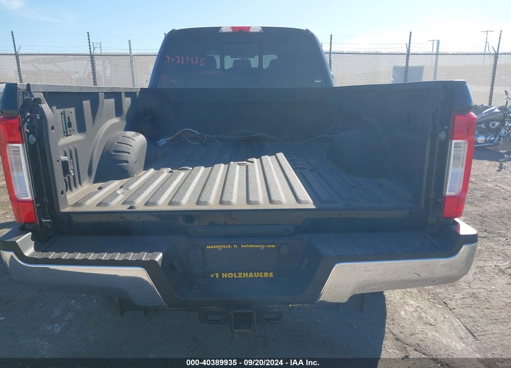 2018 FORD F-350 XL VIN: 1FT8W3BT8JEB09451
