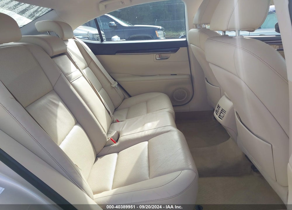 2013 LEXUS ES VIN: JTHBK1GG2D2010453