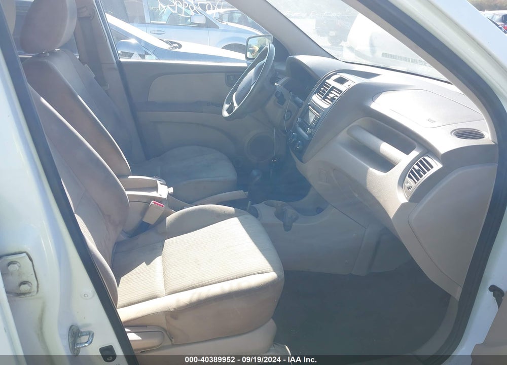 2010 KIA SPORTAGE LX VIN: KNDKG3A40A7693670