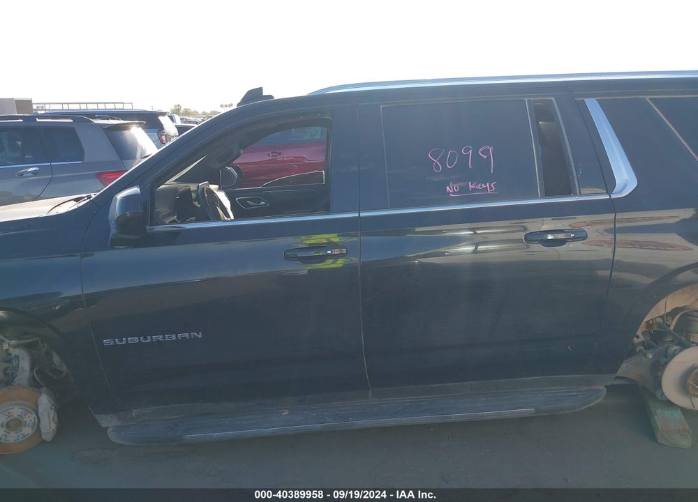 2022 CHEVROLET SUBURBAN 4WD LT VIN: 1GNSKCKD0NR164458