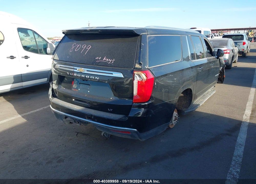 2022 CHEVROLET SUBURBAN 4WD LT VIN: 1GNSKCKD0NR164458