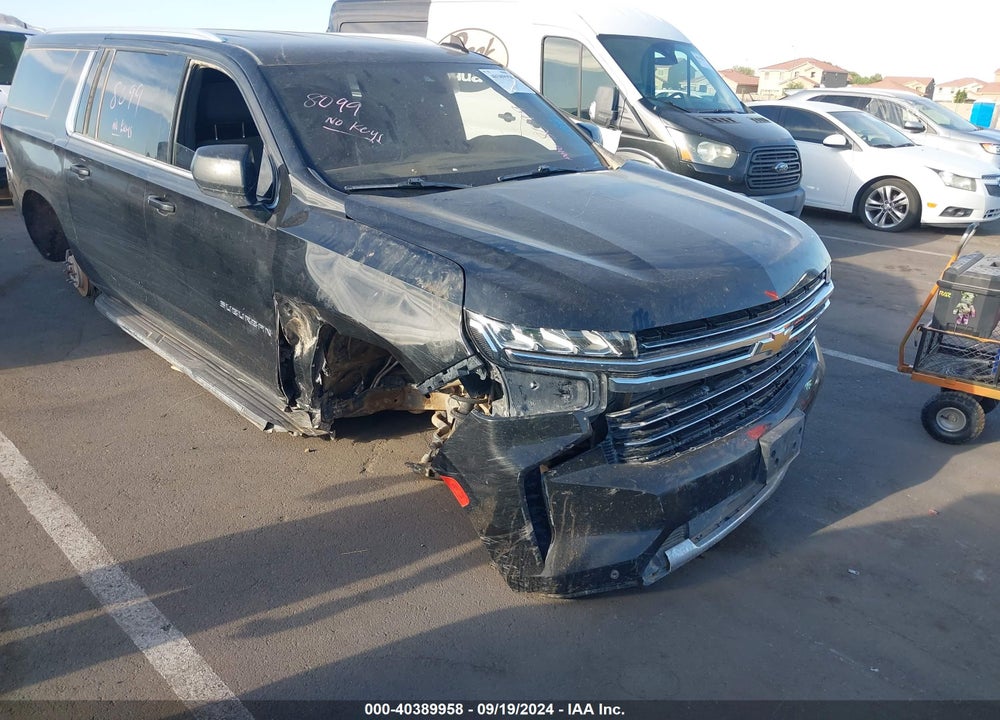 2022 CHEVROLET SUBURBAN 4WD LT VIN: 1GNSKCKD0NR164458