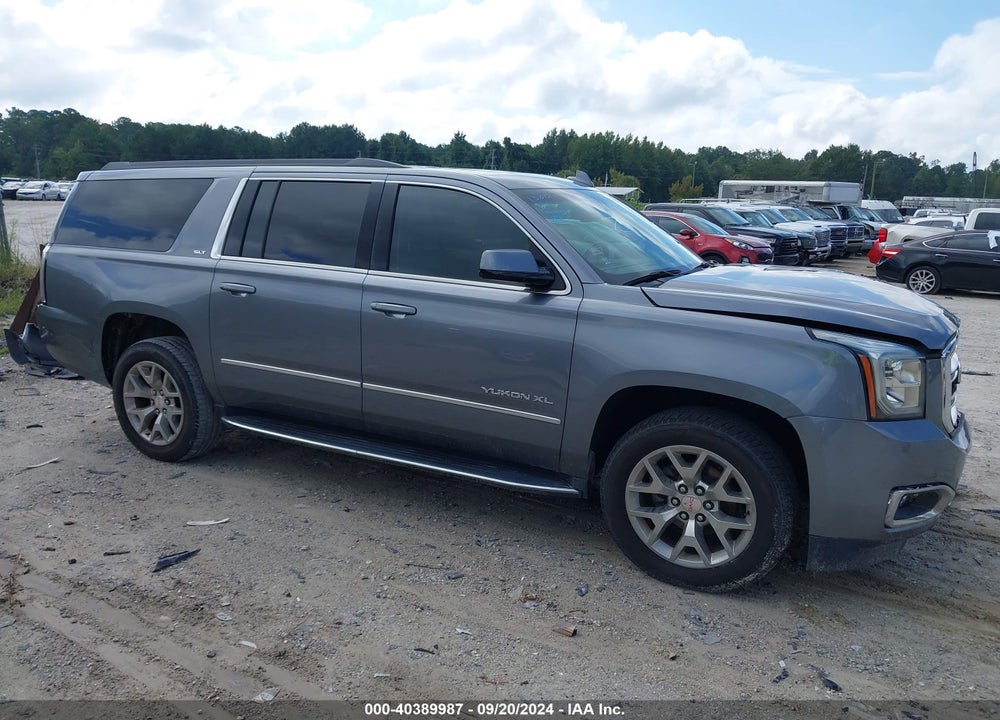 2018 GMC YUKON XL SLT STANDARD EDITION VIN: 1GKS1JKC7JR399560