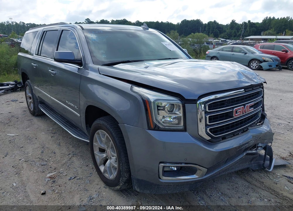 2018 GMC YUKON XL SLT STANDARD EDITION VIN: 1GKS1JKC7JR399560